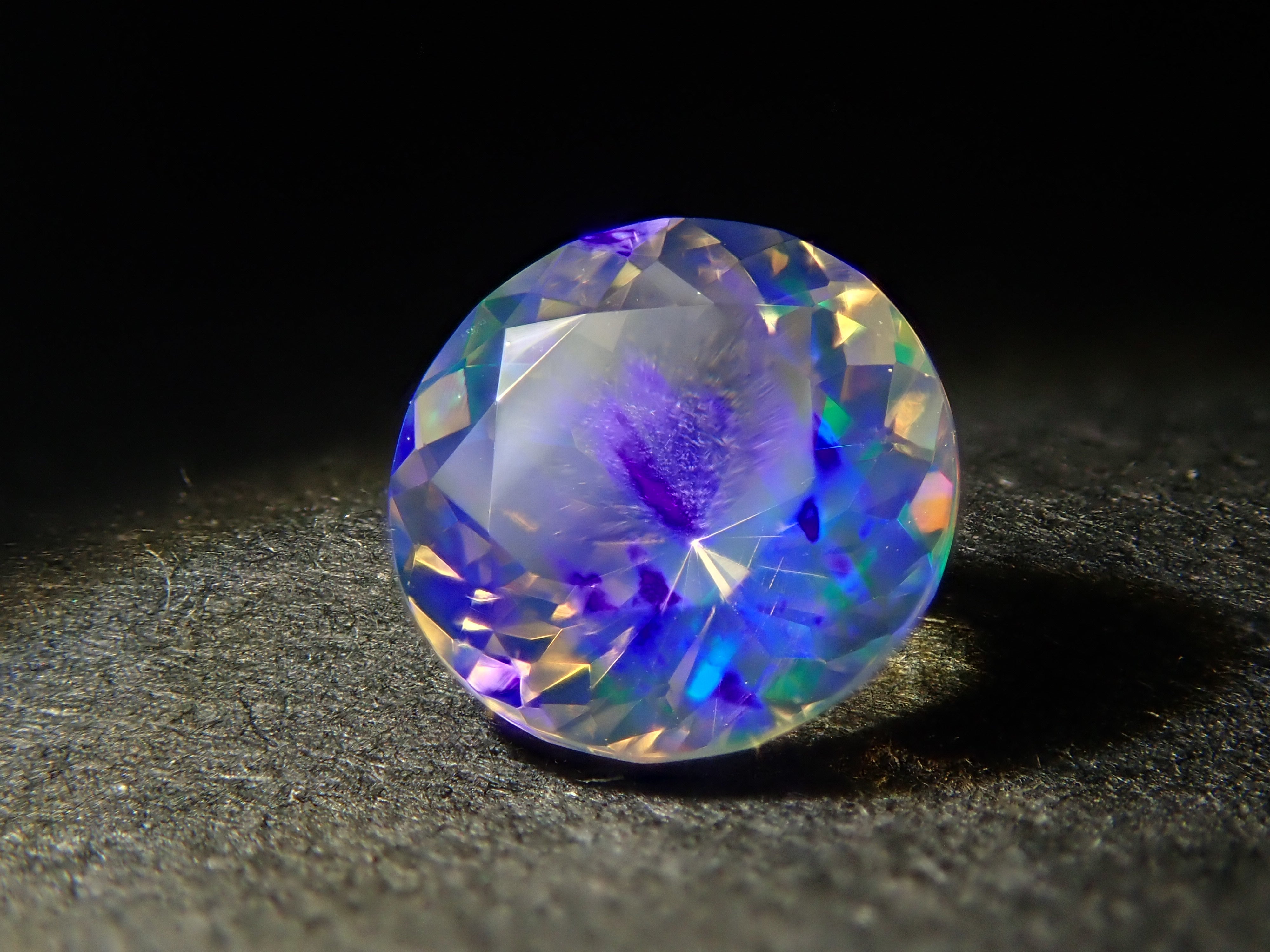 メキシコ産オパール 0.327ctルース