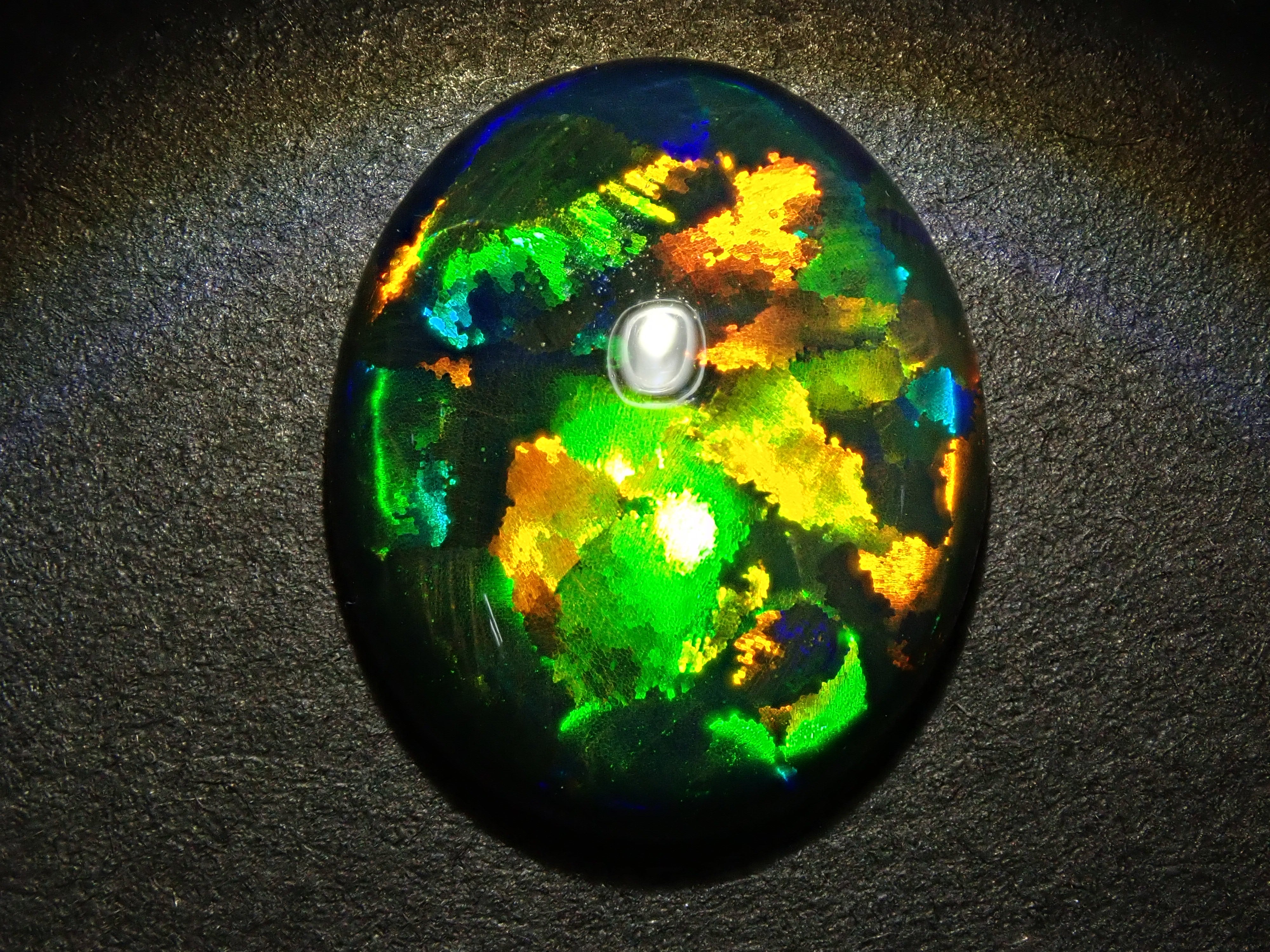 合成ブラックオパール 5.013ctルース