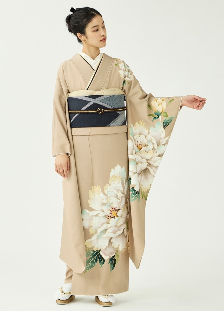 振袖 咲く、牡丹 -亜麻色-（お取り寄せ品） | 振袖 | やまとオンライン