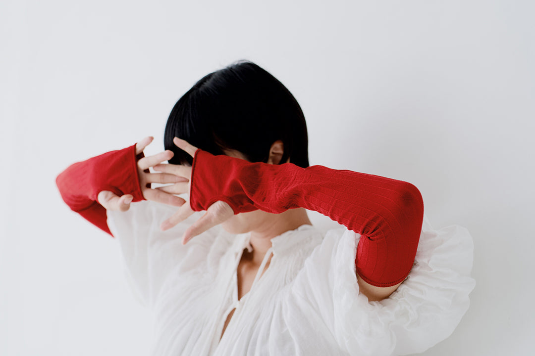 シルクアームカバー｜hakne｜NISHIGUCHI KUTSUSHITA（ニシグチクツシタ