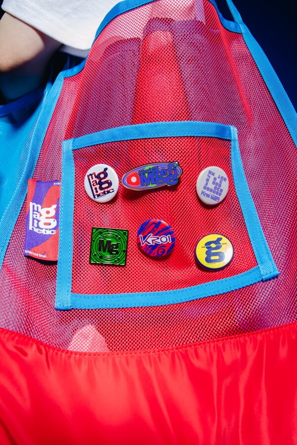 Kroi アリーナツアー限定トートバッグ+フォトブック+缶バッジ 乃木坂46