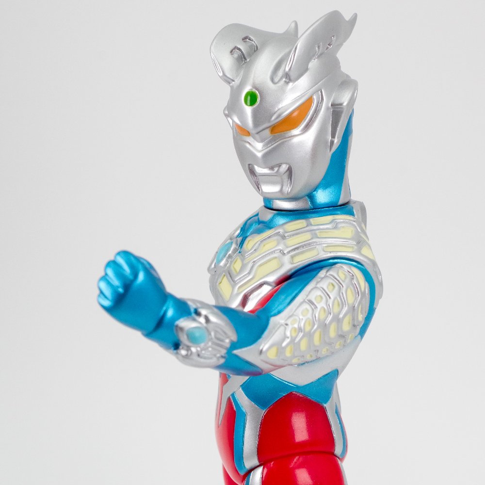 ブルマァク ウルトラマンゼロ（TSUBURAYA限定カラー）Ver.2
