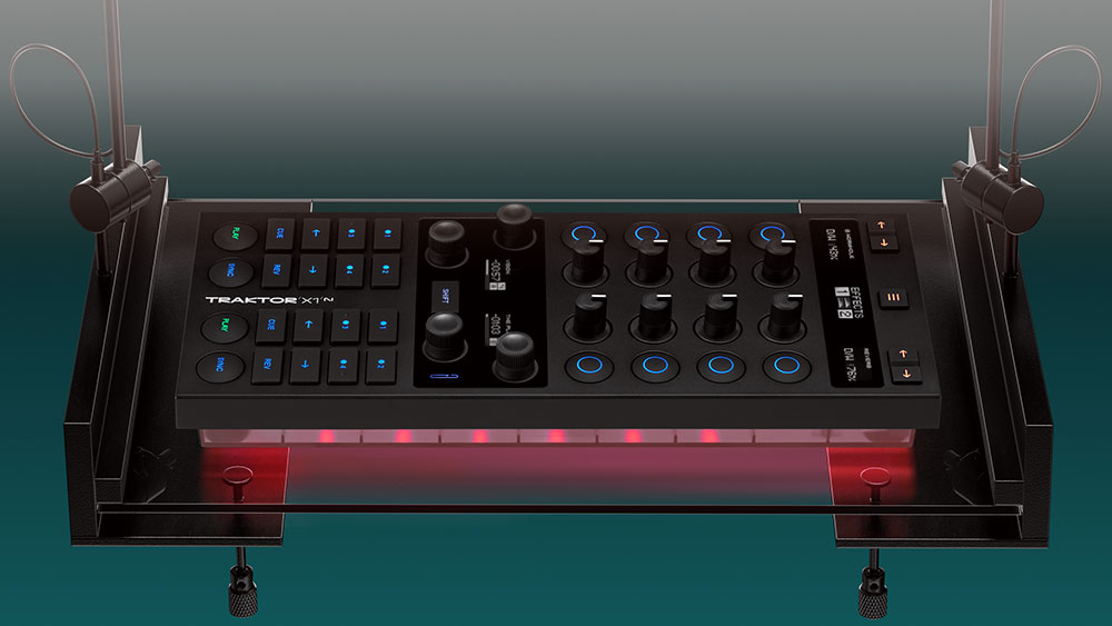 TRAKTOR X1 MK3 正規輸入代理店ストア | MIオンラインストア