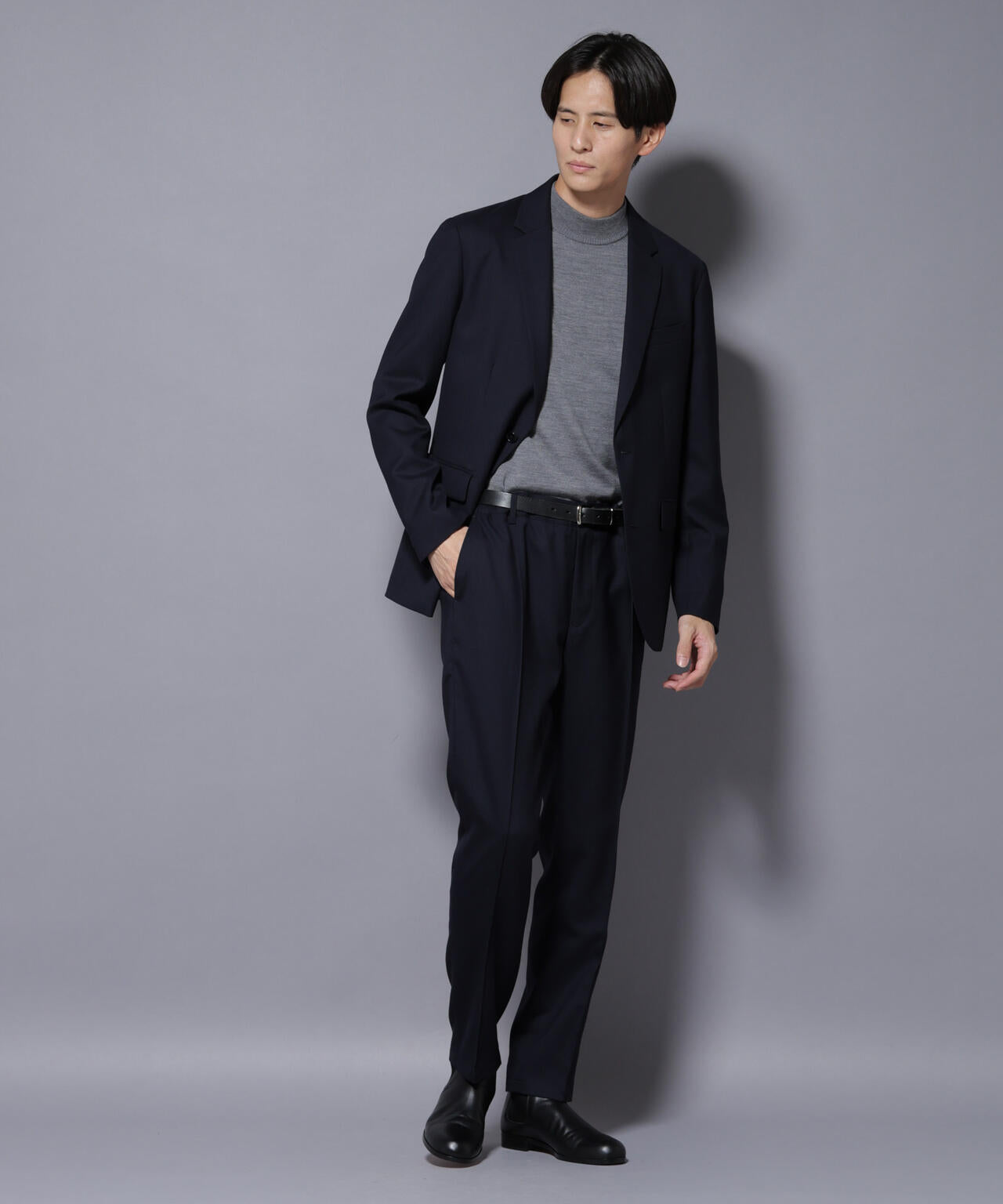 N TROUSERS PREMIUM」RENU(R)ウール混洗えるサキソニーパンツ