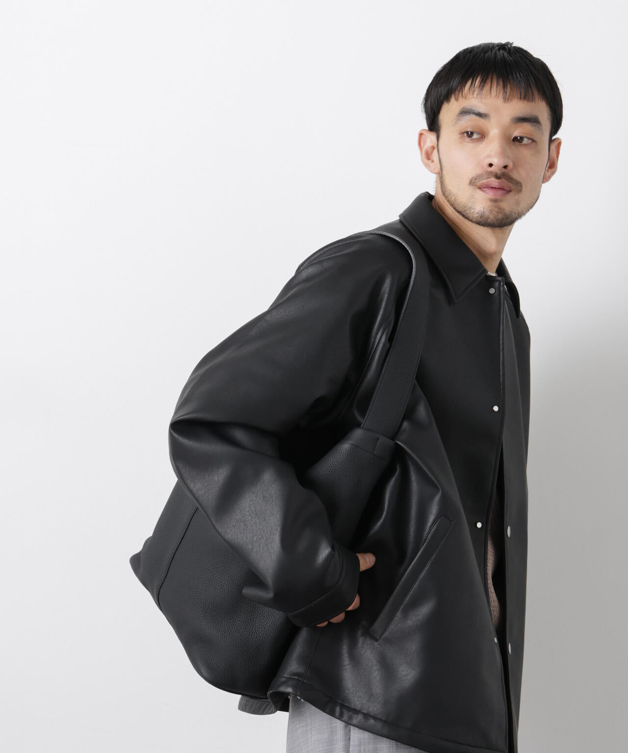 フェイクレザーリラックスコーチジャケット