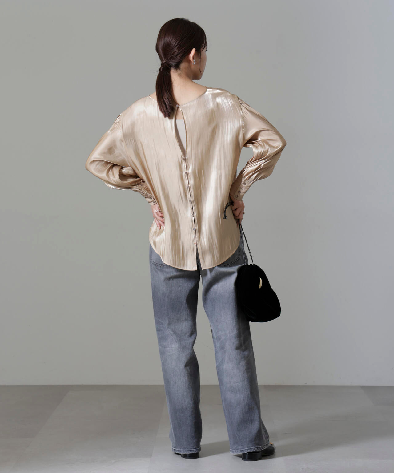 ブライト シアー ギャザー ブラウス