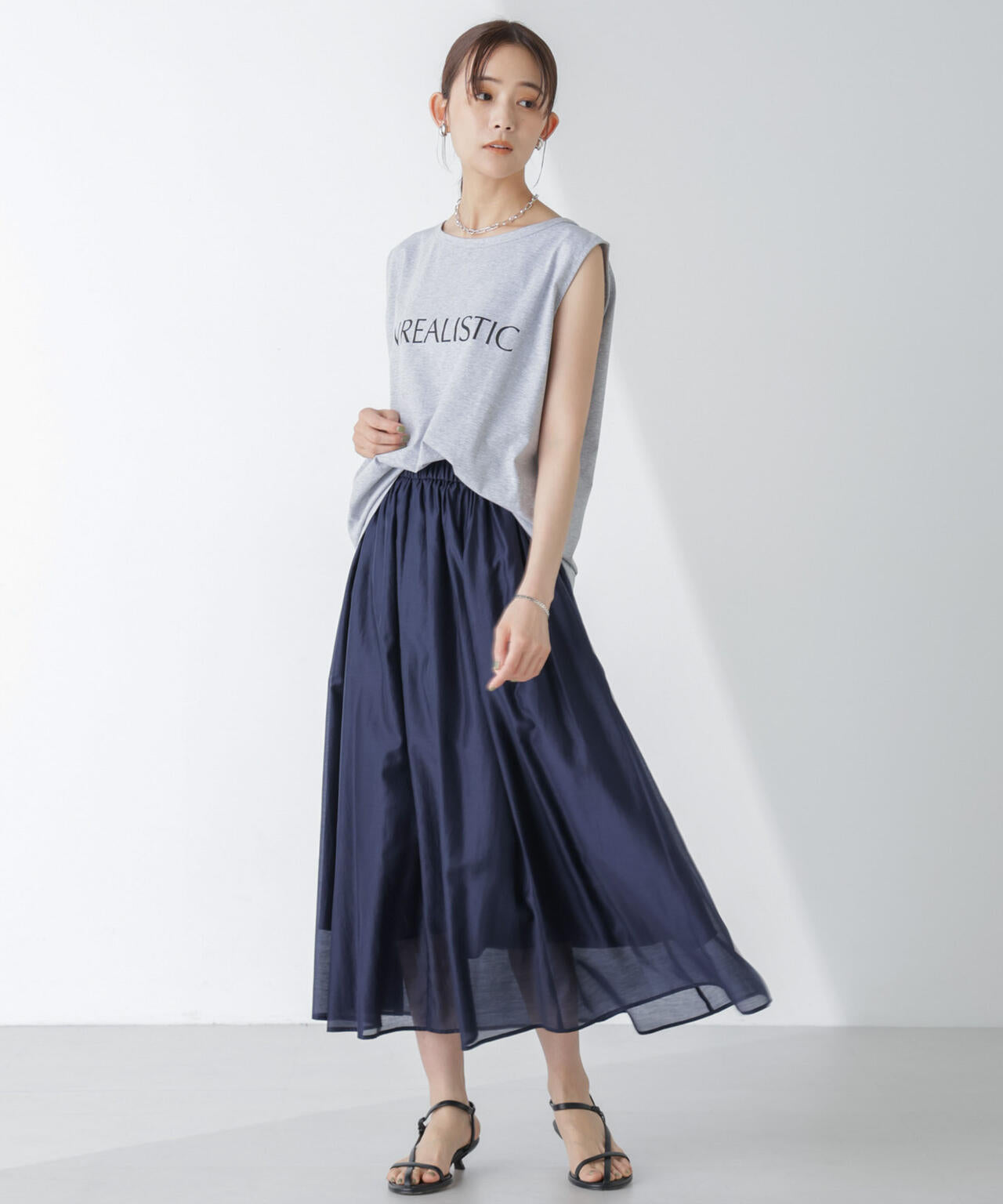シアー サテン ギャザー フレア スカート（ セットアップ 可）