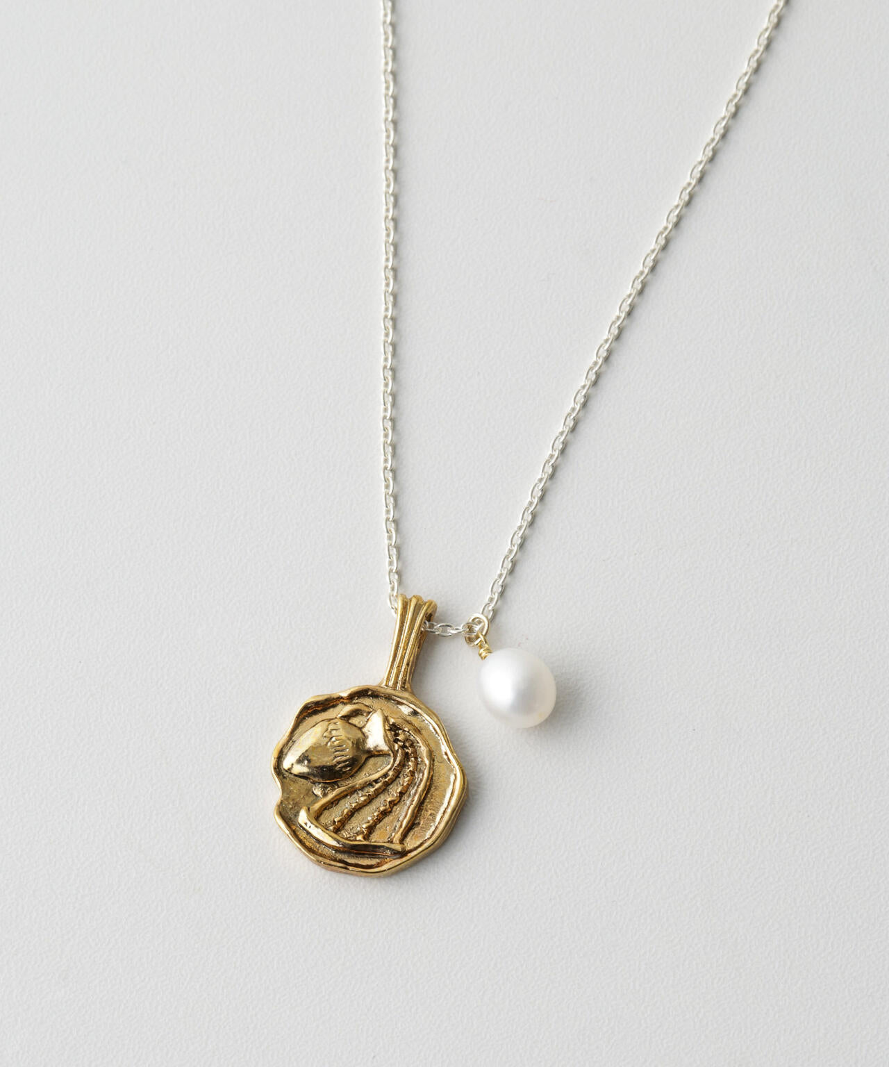 IRIS47 / aquarius necklace