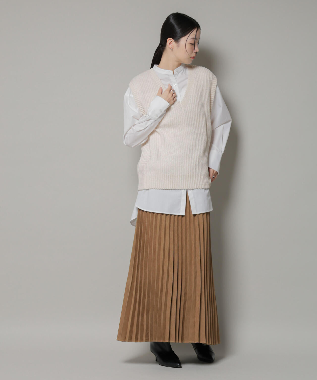 ベロアモール Vネック ニット ベスト