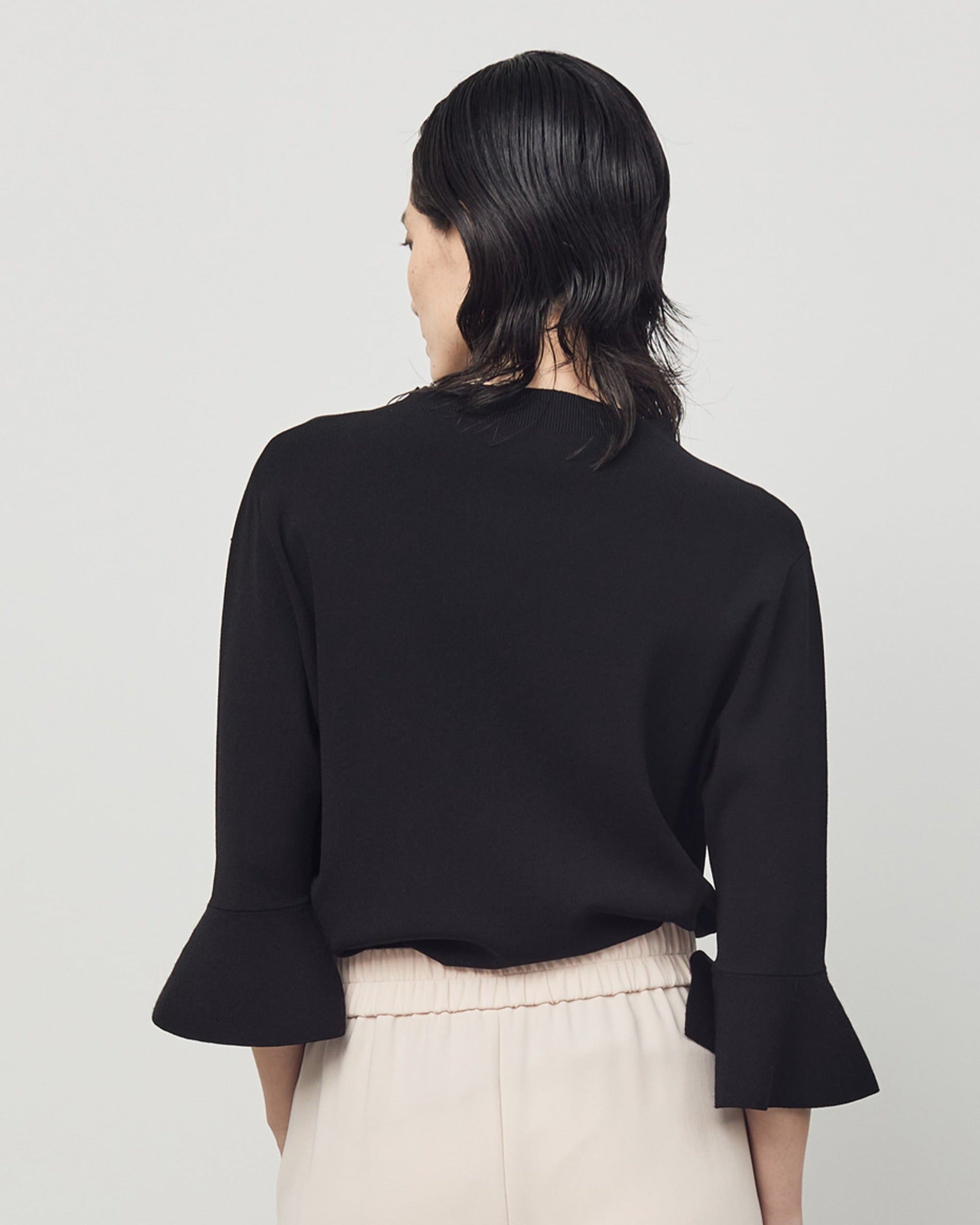 フレアスリーブニットプルオーバー - SOÉJU online store｜上質な大人