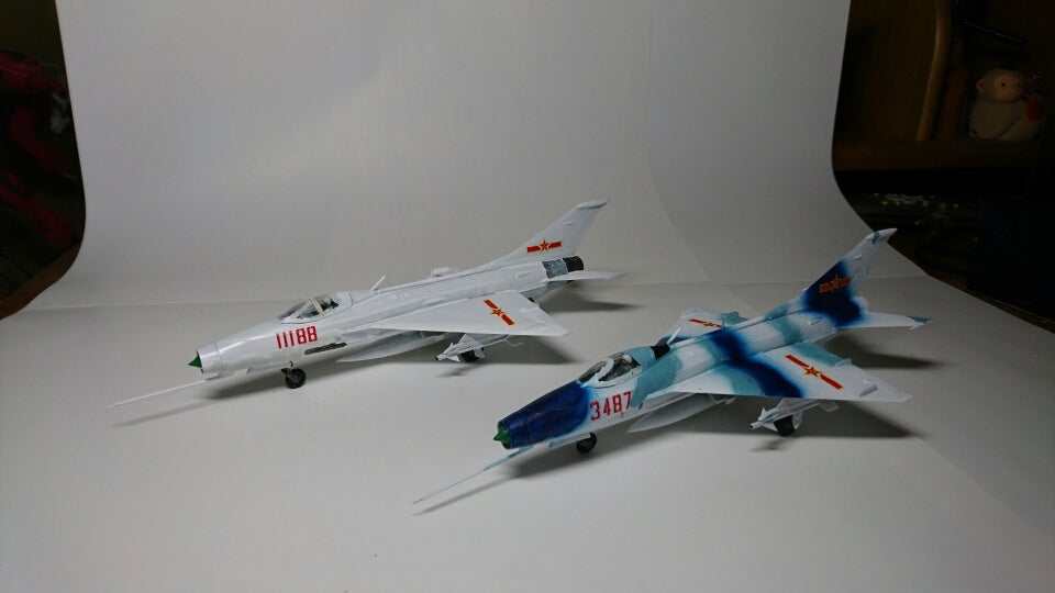 完成】1/72 J-7(殲撃7) 中華人民共和国空軍仕様 | Grünberg