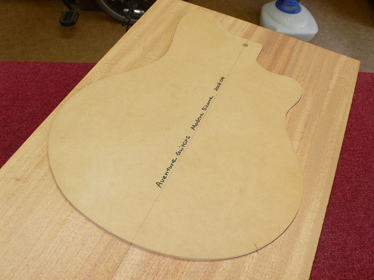 オーダーメイド製作例のご紹介③ | アヴァンチュールギターズ・ブログ
