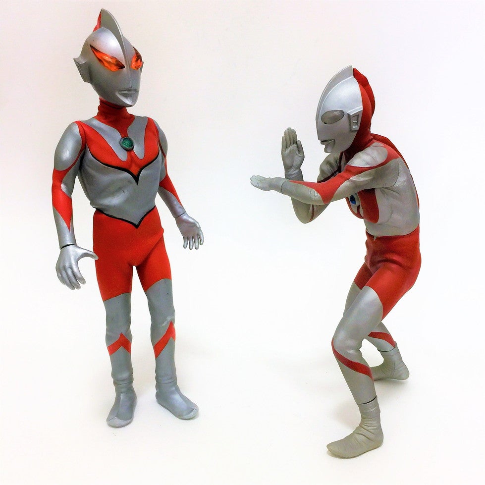 中古品RAHウルトラマン B TYPE - RENEWAL Ver. Ultraman B Type