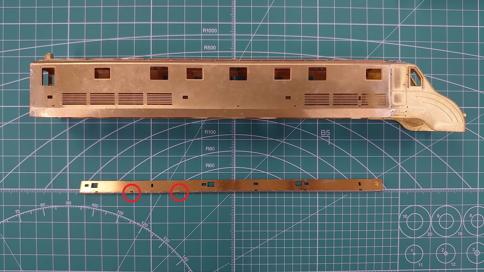 ワールド工芸 16番 国鉄 EF55 1号機 電気機関車 組立キット 車体組立2