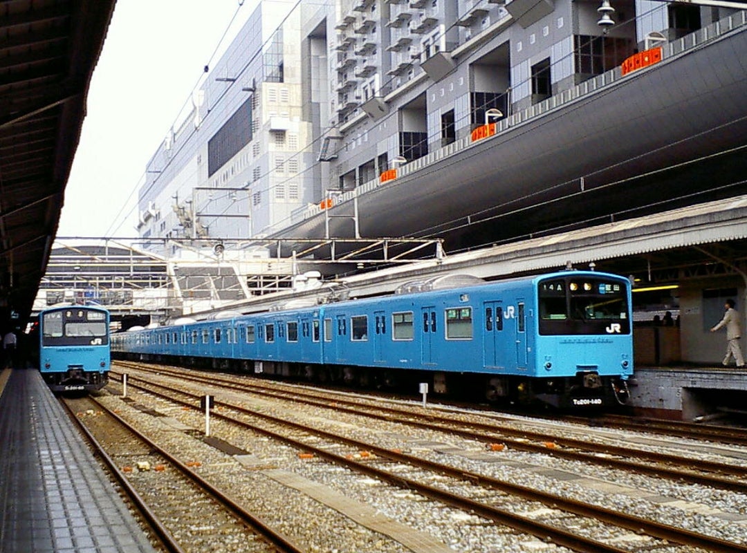明石201系 スカイブルーの残照 | 鉄道写真日記 2