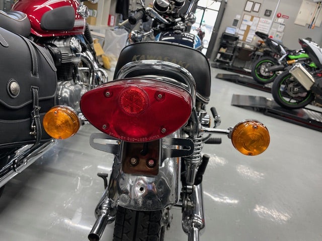 W800 と W3 のテールランプ | 八尾カワサキ本店スタッフブログ