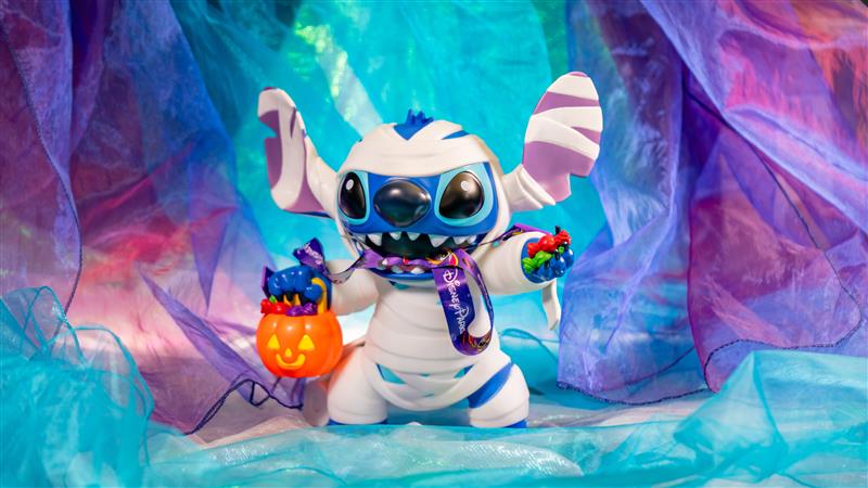 2025年ハロウィーン：スティッチ・マミー型ポップコーンバケット登場