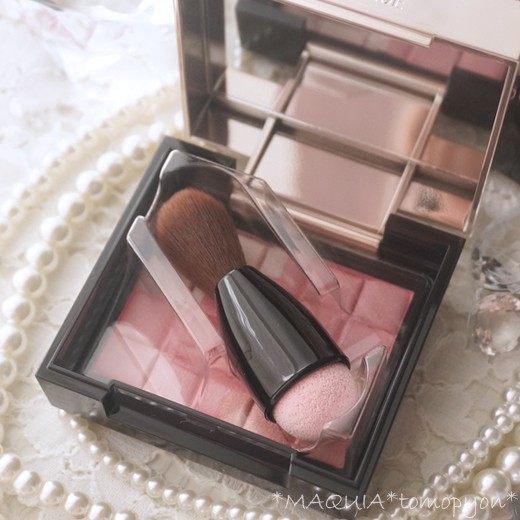 大人気チーク❤マキアージュ ドラマティックムードヴェール で血色ツヤ