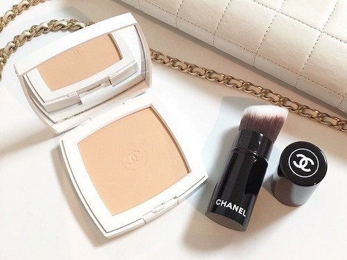 抜群のカバー力＆くずれにくい！シャネル人気パウダーファンデーション