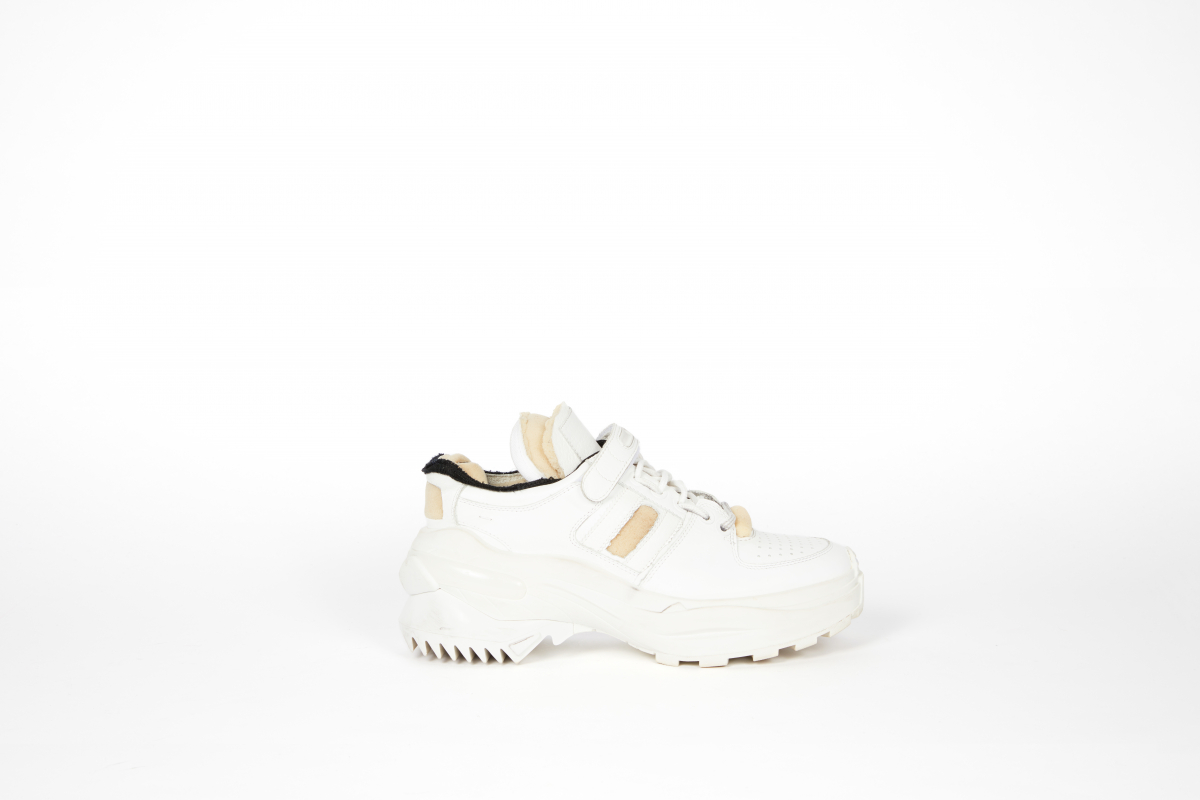 メゾン マルジェラの新アイコンスニーカー「レトロ フィット（Retro