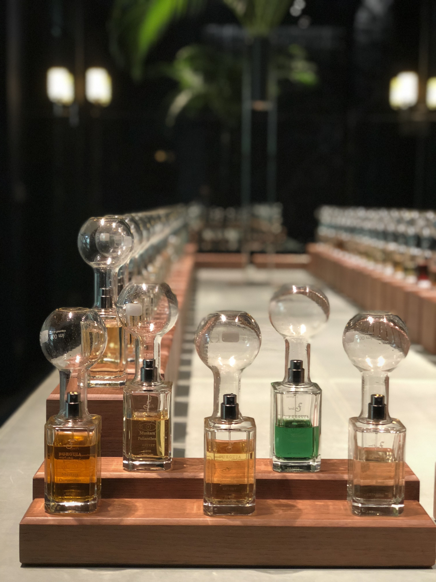 この香水は、新しい景色を見せてくれる - スモールグッドシングス