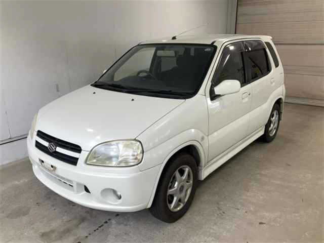 car_82602e32-16e5-42f1-bb20-