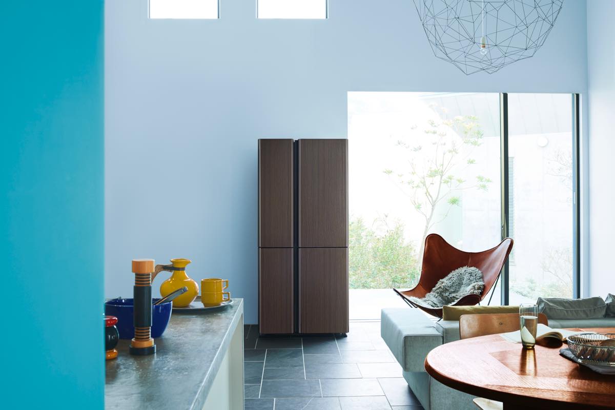 まるで高級インテリア。こんな薄くて使いやすい冷蔵庫を待っていました