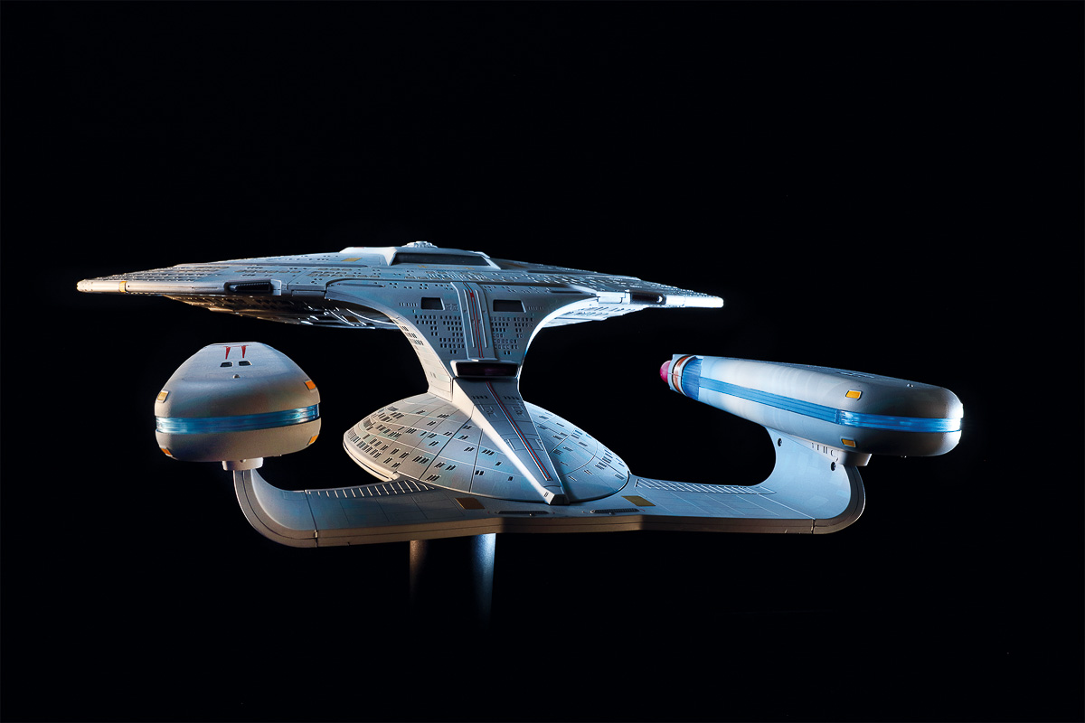 全長約70cm＆ダイキャスト製！ド迫力のエンタープライズ号を組み立てて