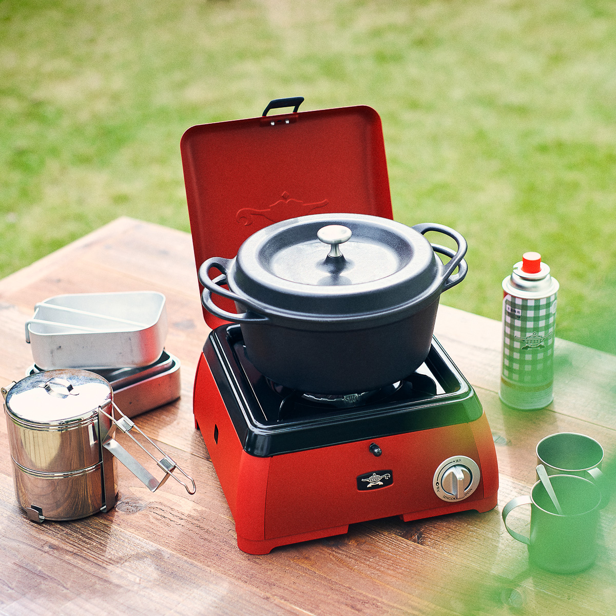 アラジンらしいレトロポップなデザインだけど耐荷重は20kg