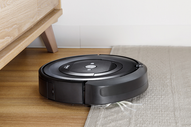 実際に実力を検証した本誌編集部員も納得！「ルンバ i3+」&「ルンバ e5