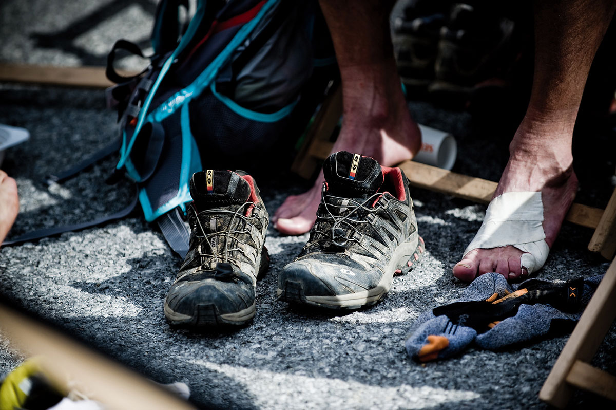 サロモン「XA PRO 3D V9」が山でも街でも快適な理由を76年の歴史