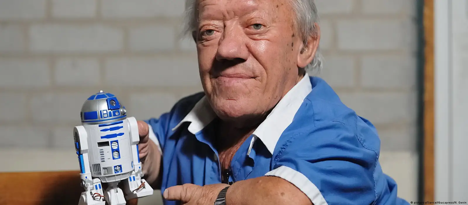 Kenny Baker, R2-D2 in 'Star Wars,' dies aged 81