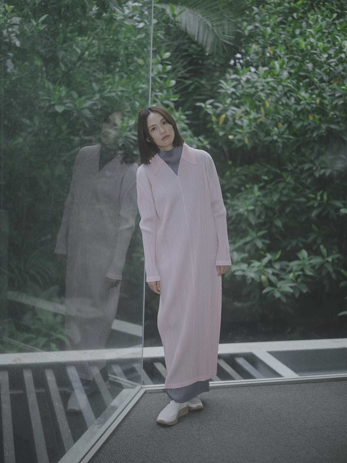 臼田あさ美が導かれた、秋冬に遊ぶプリーツ プリーズ イッセイ ミヤケ