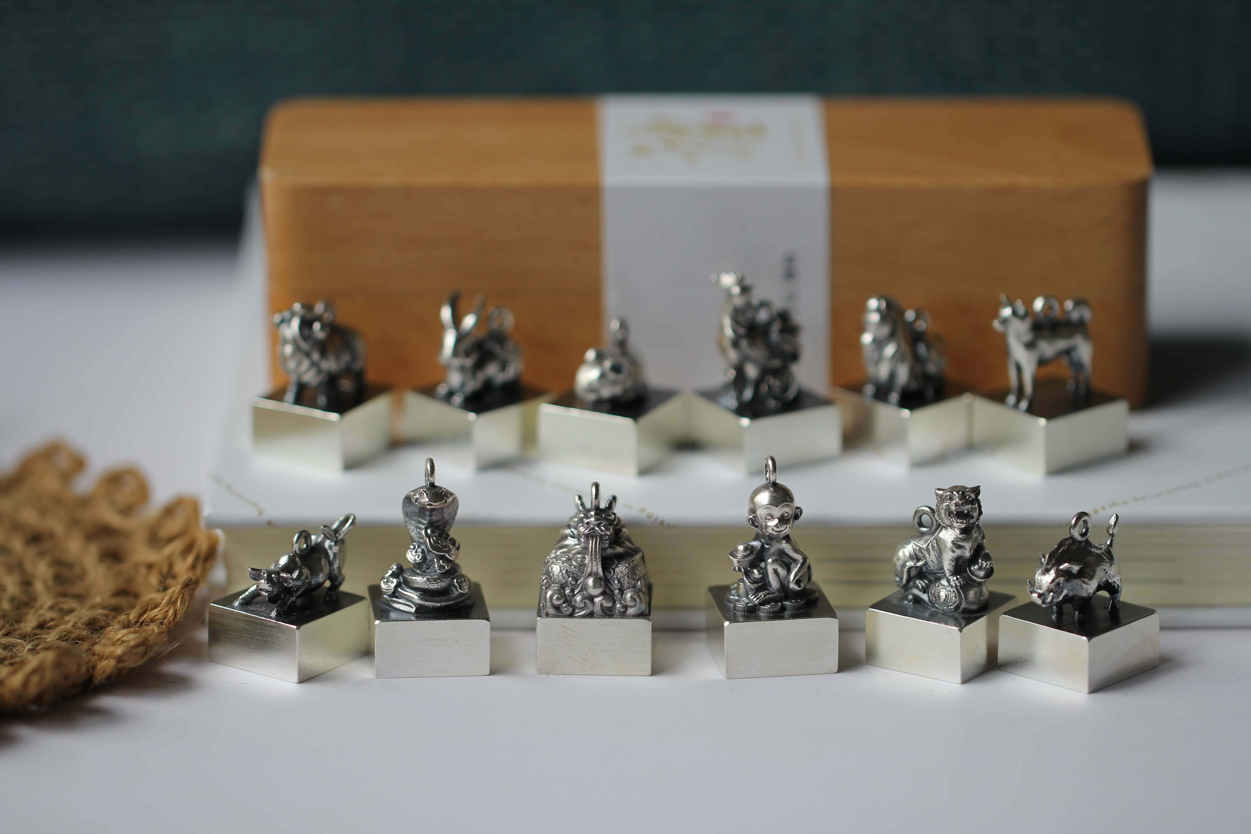 十二支×十二生肖。日中文化を融合した世界に一つだけ、あなただけの