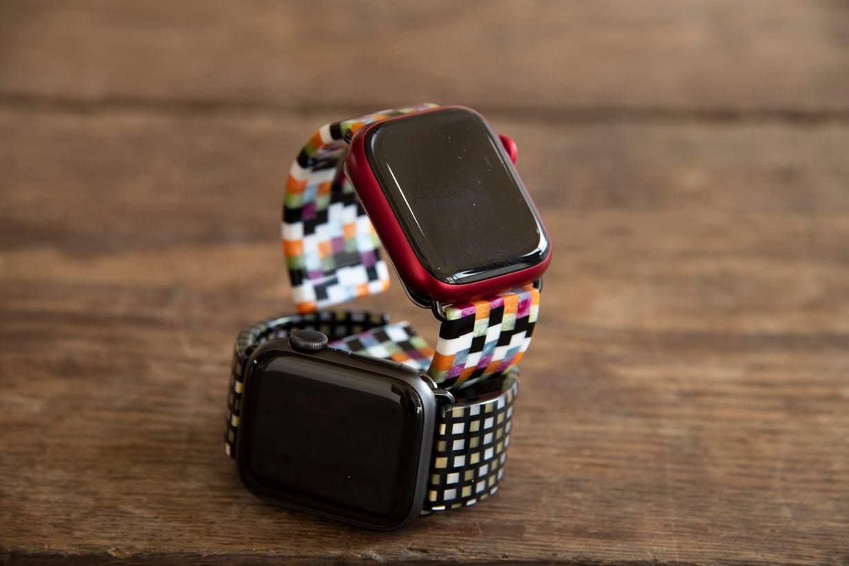 革新的！イタリアの美×鯖江眼鏡の手技で作ったアップルウォッチ専用