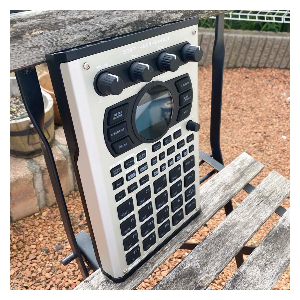 美しさを追求した「Roland / SP-404MKII」メタルフェイスプレート