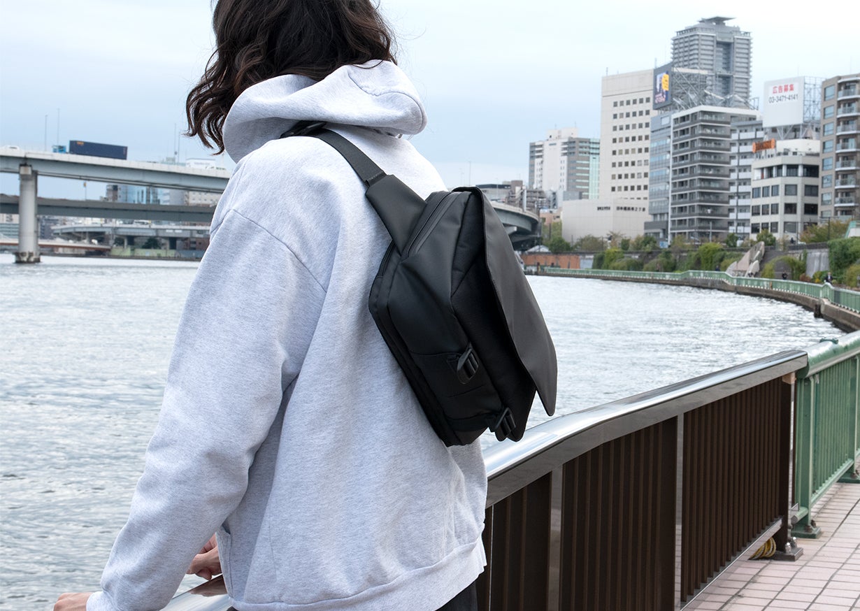 長年綺麗でかっこよく使いたい」を叶える。汚れにくく、傷にも強い