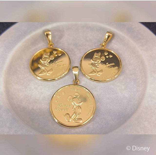 限定個数】『ミッキー』『ミニー』の純金メダル、ペンダント登場