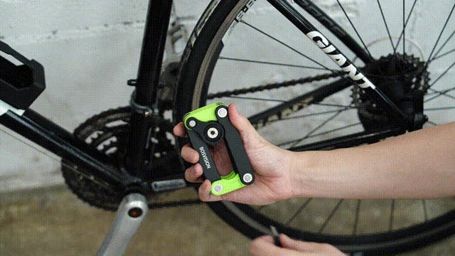 4トンの耐久力で自転車を守る！手のひらサイズの自転車ロック