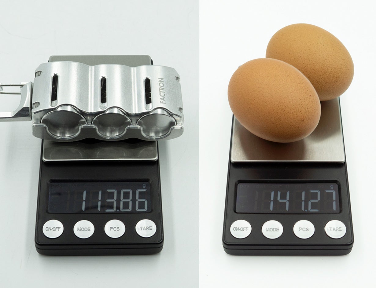 ハンドメイドで数量限定】シャキッと出し入れ！航空機素材にコインを