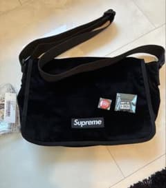 Supreme Velvet Small Messenger Bag Black - メルカリ