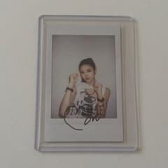 IZNA マイ 直筆サイン入り ポラロイド チェキ - メルカリ