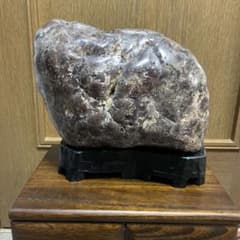 梅花石 およそ5㌔ 鑑賞石 観賞石 水石 盆石 天然石 置物 鉱物 台付