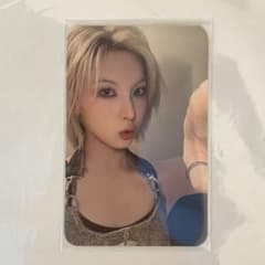 NMIXX forward ベイ トレカ - メルカリ