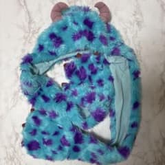 ディズニー モンスターズインク サリー マフラーキャップ - メルカリ