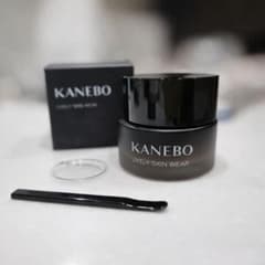 KANEBO LIVELY SKIN WEAR オークルC 30g - メルカリ