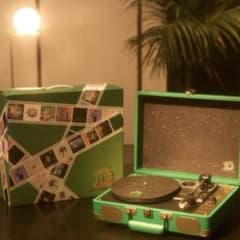 Mrs. GREEN APPLE MGA レコードプレーヤー本体 - メルカリ