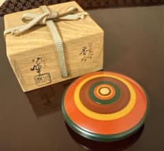 茶道具 独楽塗 香合】五代 川端近左作 共箱 千家十職 - メルカリ