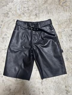 ZARA ブラックレザーショートパンツ EUR 38 - メルカリ