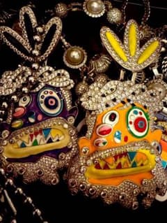 Travis scott着用 Utopia ジーザスネックレス オレンジ - メルカリ